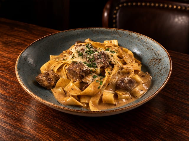 Pappardelle Stroganoff.