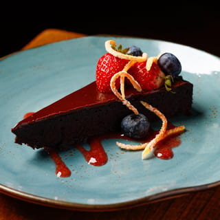 Italian Flourless Chocolate Cake